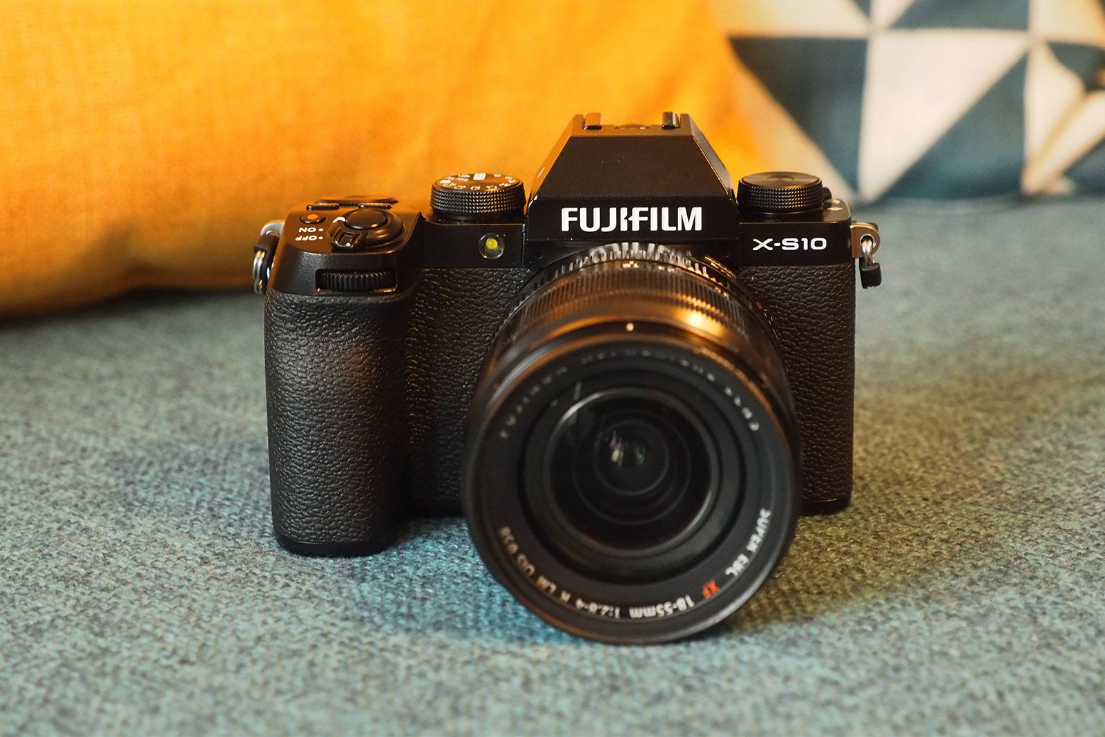 7 reasons why the Fujifilm X-S10 is one of the best mirrorless cameras you can buy photo 4