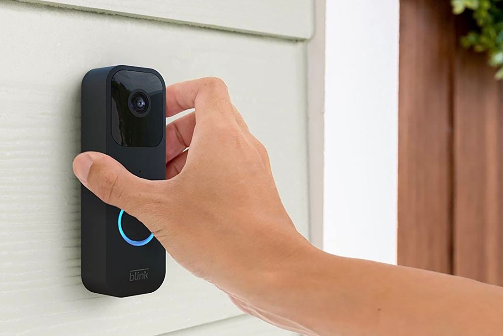 Amazon-owned Blink launches its first video doorbell for just $50 photo 1