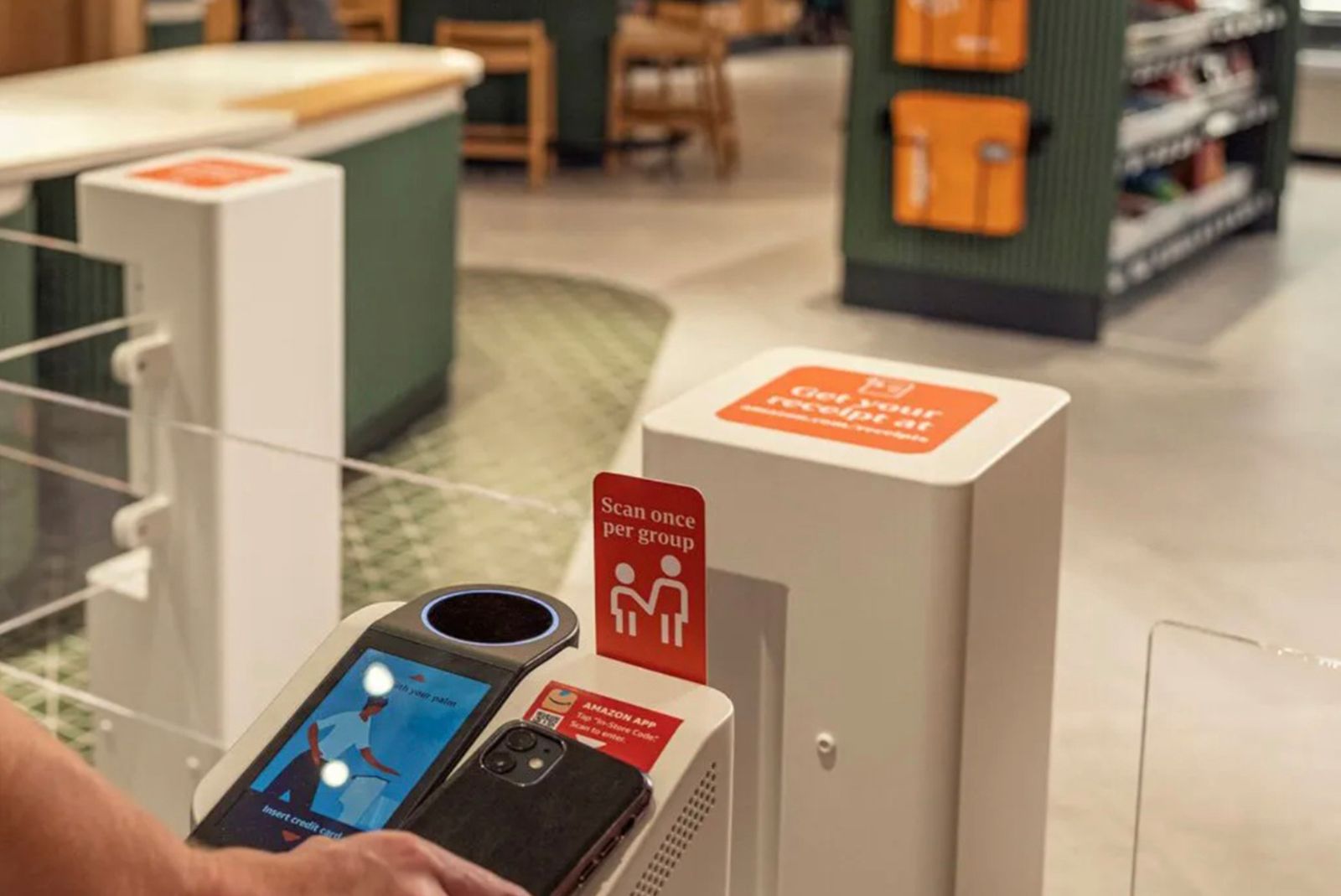 Starbucks opens a pickup store in NYC with Amazon Go cashierless tech photo 1