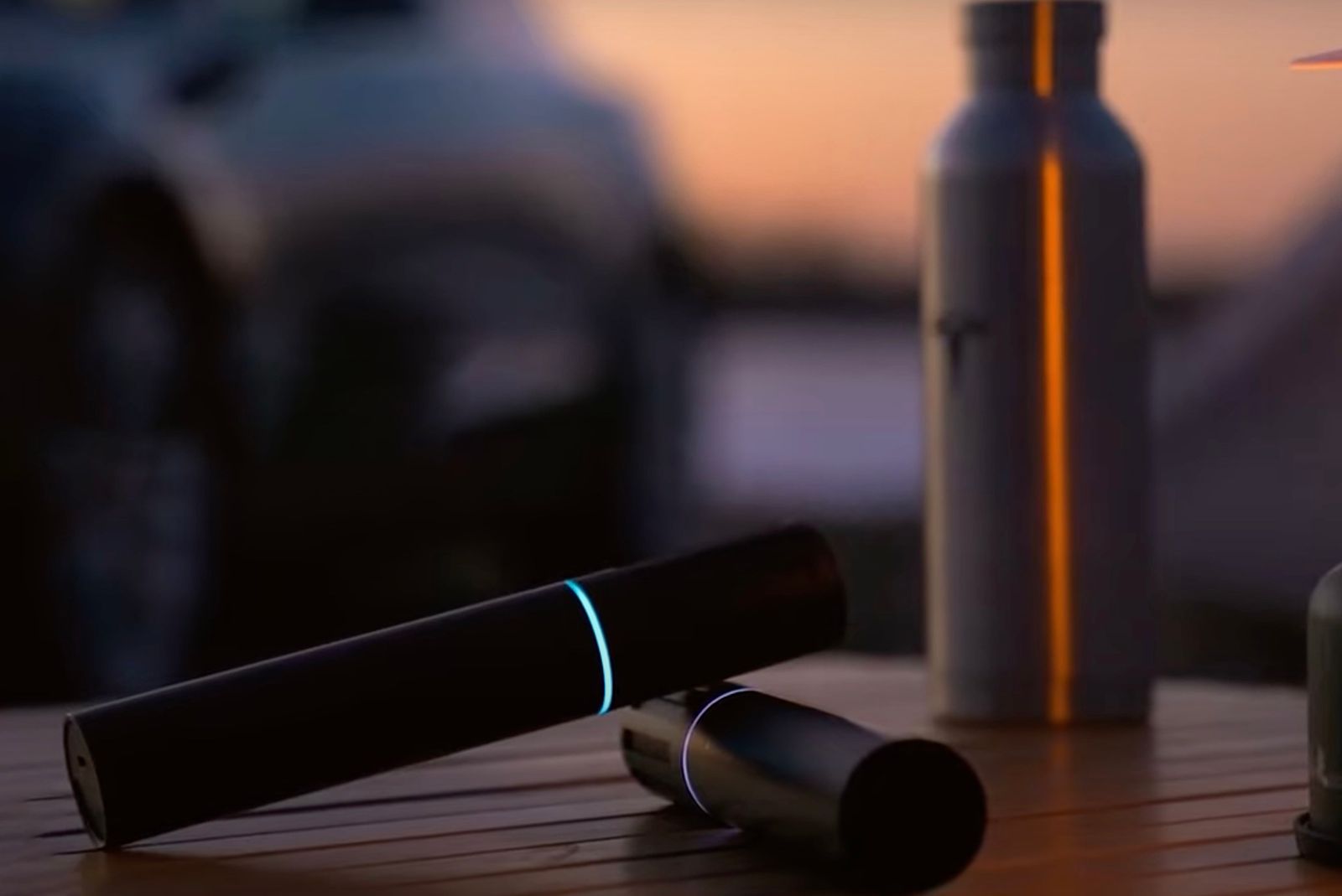 Tesla starts selling a TeslaMic microphone for in-car karaoke photo 1