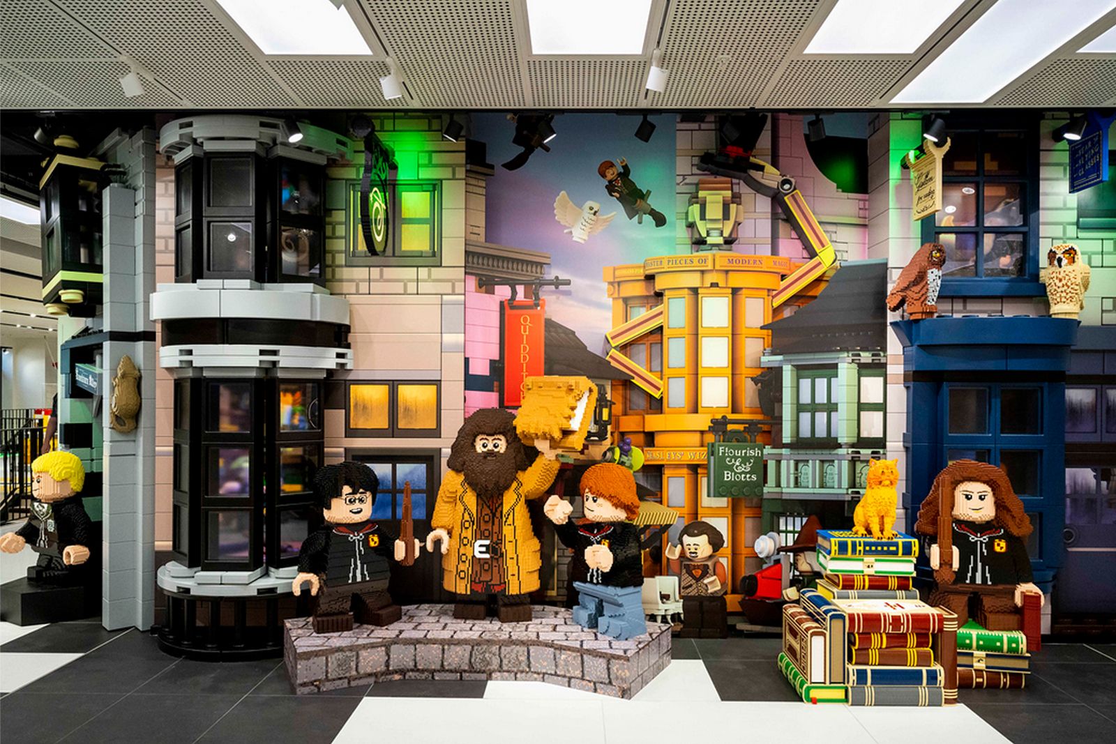 The world's biggest Lego store gets a makeover in London photo 2