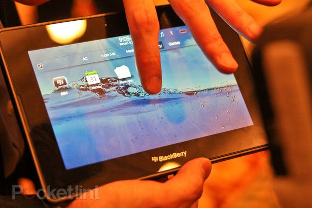 blackberry boss talks nfc android apple and playbook image 1