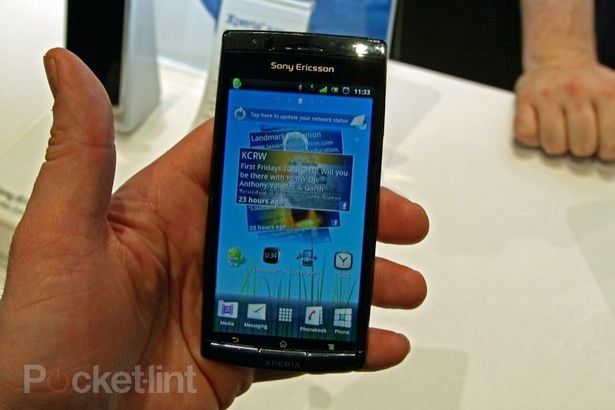 sony ericsson xperia arc landing 21 march update now not  image 1