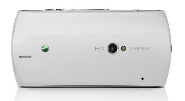 sony ericsson xperia neo v signals an android 2 3 4 onslaught image 1