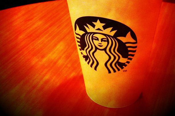 starbucks one touch iphone payments app comes to uk image 1