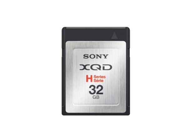 sony xqd memory cards coming february just right for the new nikon d4 image 1