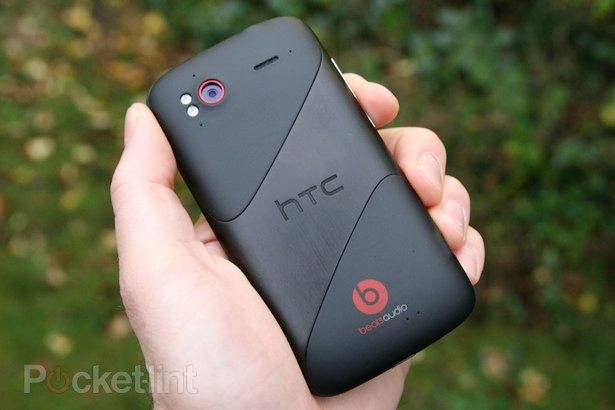 is the htc primo a beats audio htc rhyme  image 1