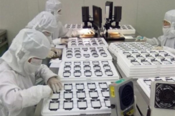 iphone 5 production schedule suggests summer launch image 1