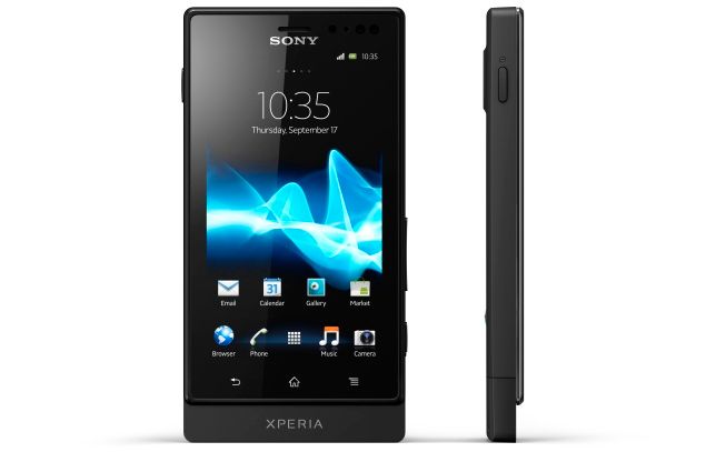 sony xperia sola wants to float your boat image 1