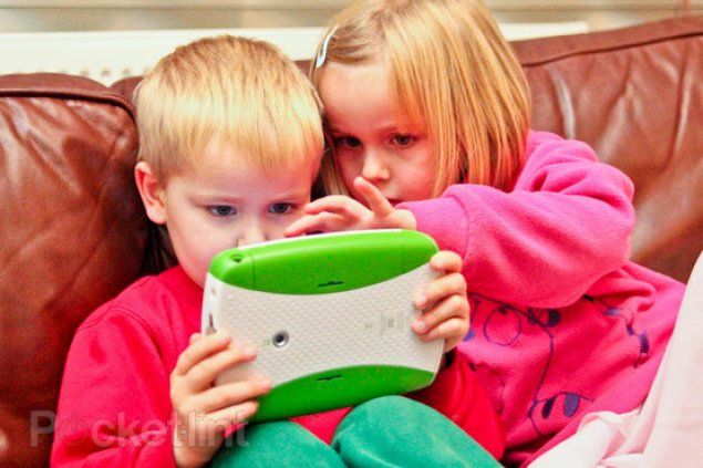 kids shun toys for technology image 1