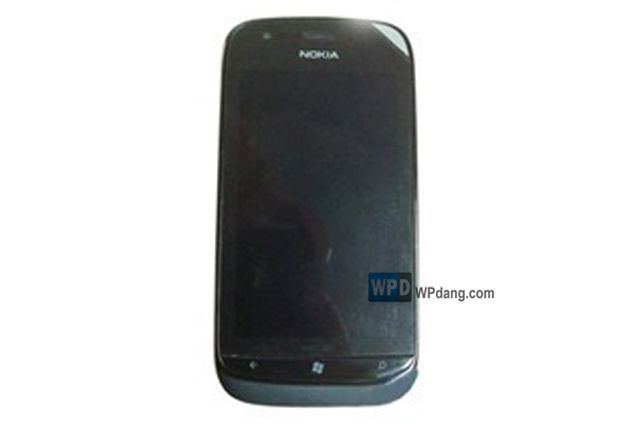 nokia lumia 719 windows phone picture leaked image 1
