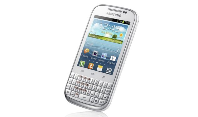 samsung galaxy chat arrives just as blackberry phones move away from qwerty keyboards image 1