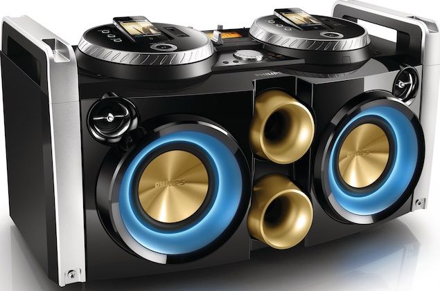 philips dj dock sound system for the iphone makes you king of the decks image 1