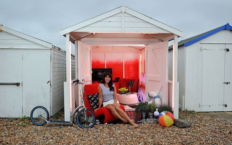virgin media pimps out beach hut to be gadget lovers dream holiday destination image 1
