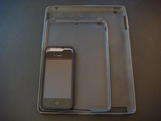 iphone 5 and ipad mini cases show sizes in comparison to iphone 4s and ipad image 1