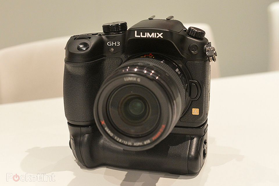 panasonic lumix gh3 official weatherproofing wi fi movie enhancements image 1
