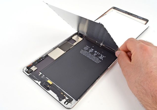 ipad mini gets the teardown treatment features a samsung screen and stereo speakers image 1