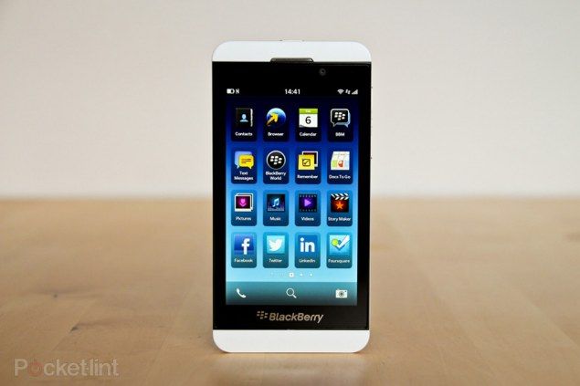 blackberry z10 goes on sale in us is it crunch time for blackberry  image 1