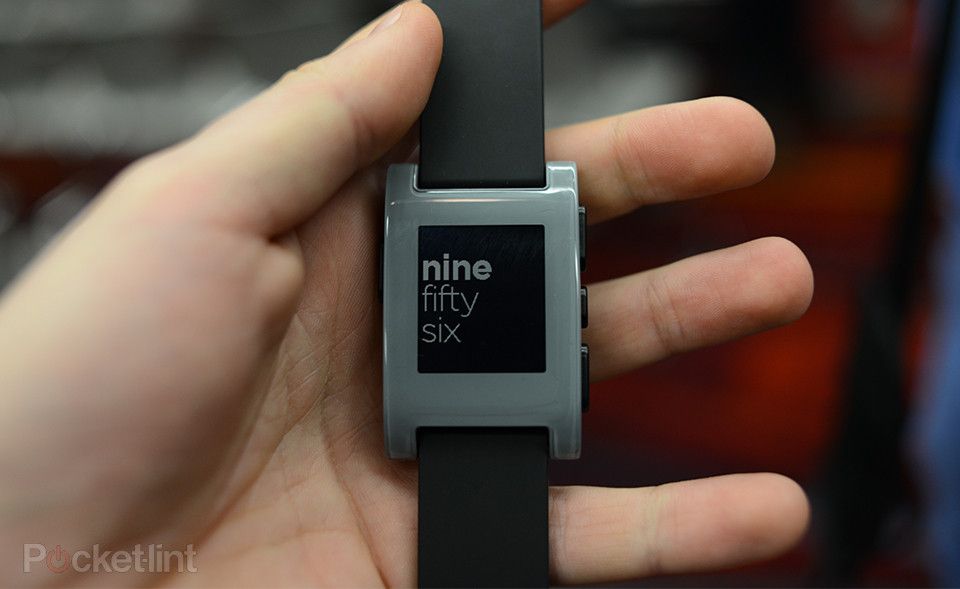 pebble fulfills 55 000 black smart watch orders colour versions still seeing delays image 1