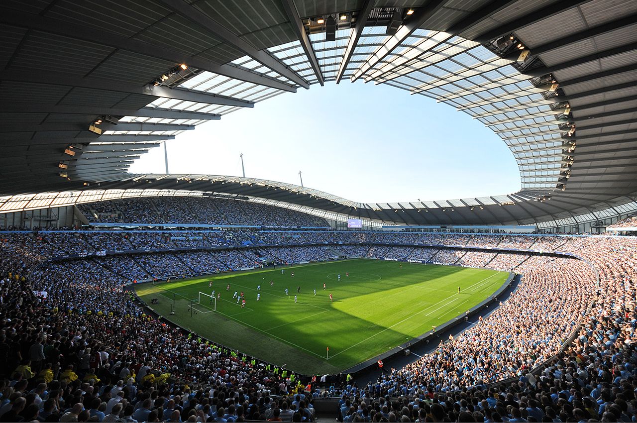 manchester city installing in stadium wi fi for fans to share experiences on twitter and facebook image 1