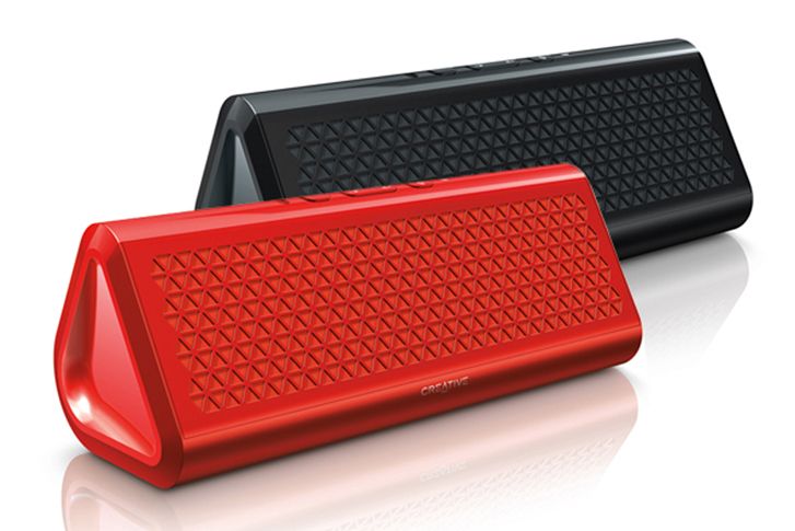 creative airwave brings nfc to the portable speaker party image 1