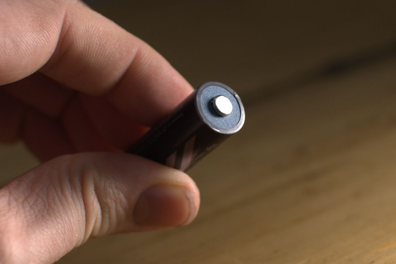 eneloop xx hr 3uwxb rechargeable battery review image 6