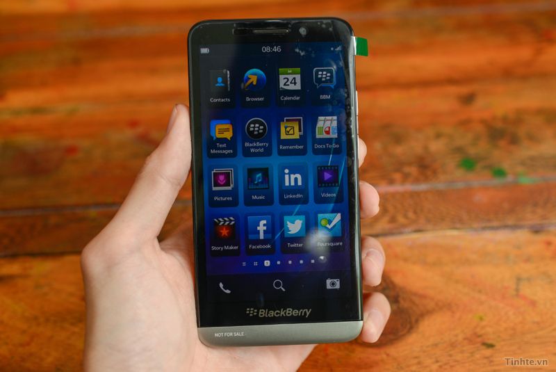 blackberry a10 hands on pictures and video appear online look to be the real deal image 1