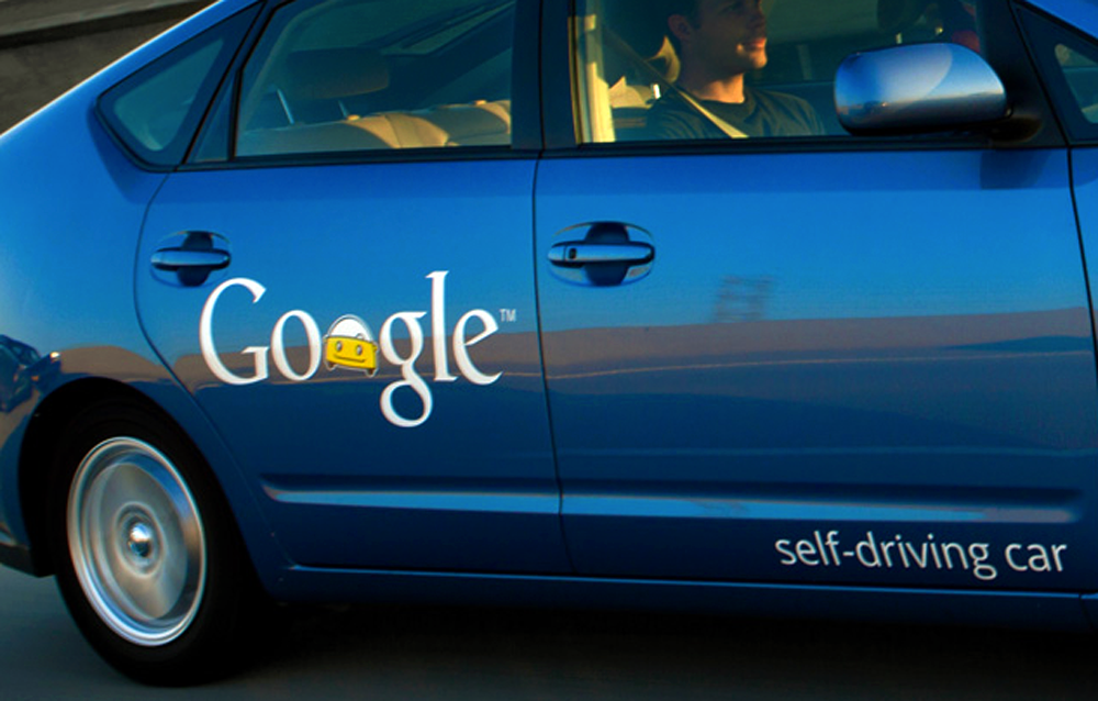 google might make its own self driving robo taxi cars image 1