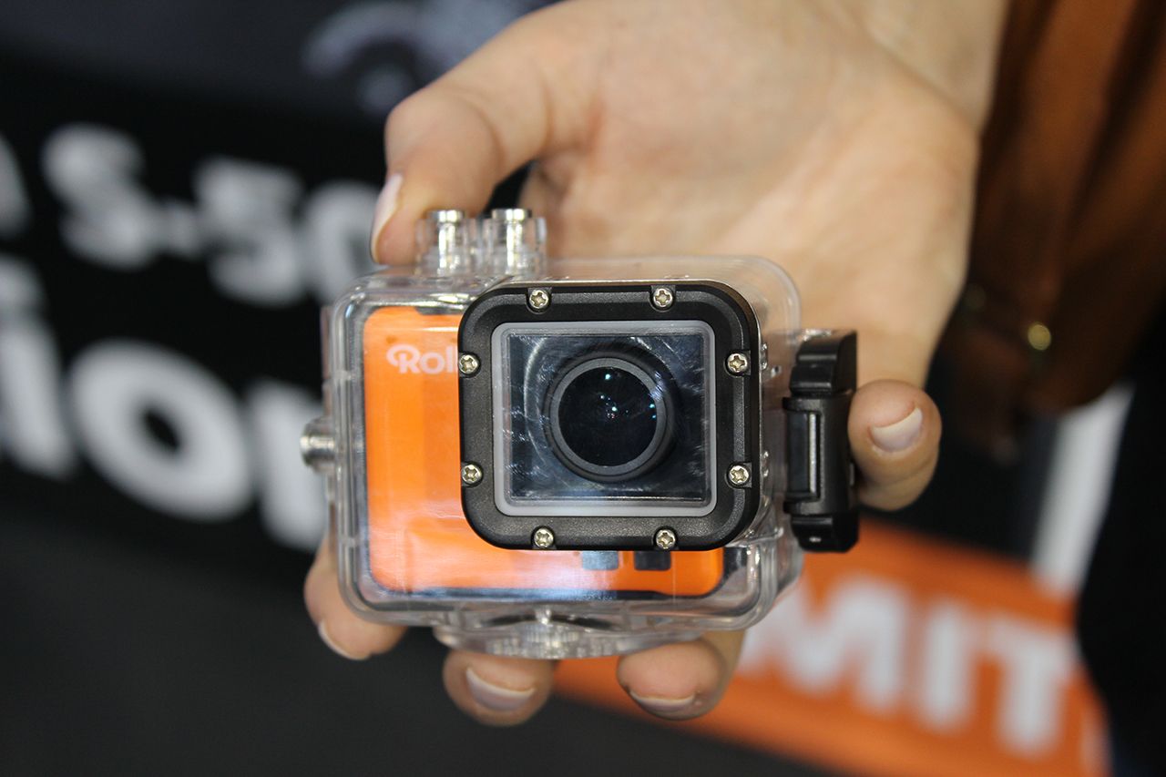 rollei actioncam s 50 wifi takes on gopro with smaller form and a screen we go hands on image 1
