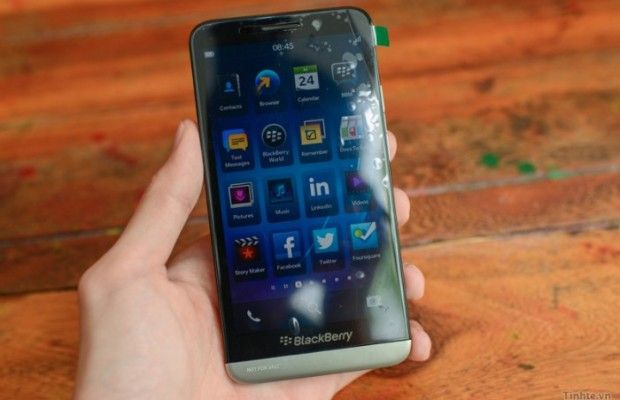 blackberry z30 launching in asia in the coming week us launch 2 3 weeks later image 1