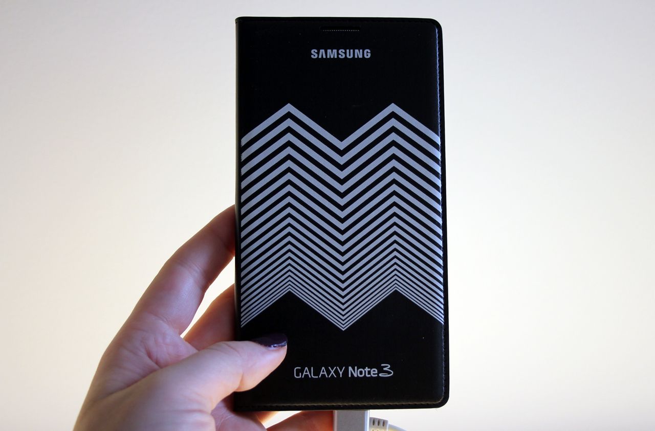 nicholas kirkwood samsung galaxy note 3 cases hands on with hypnotic chevrons image 1