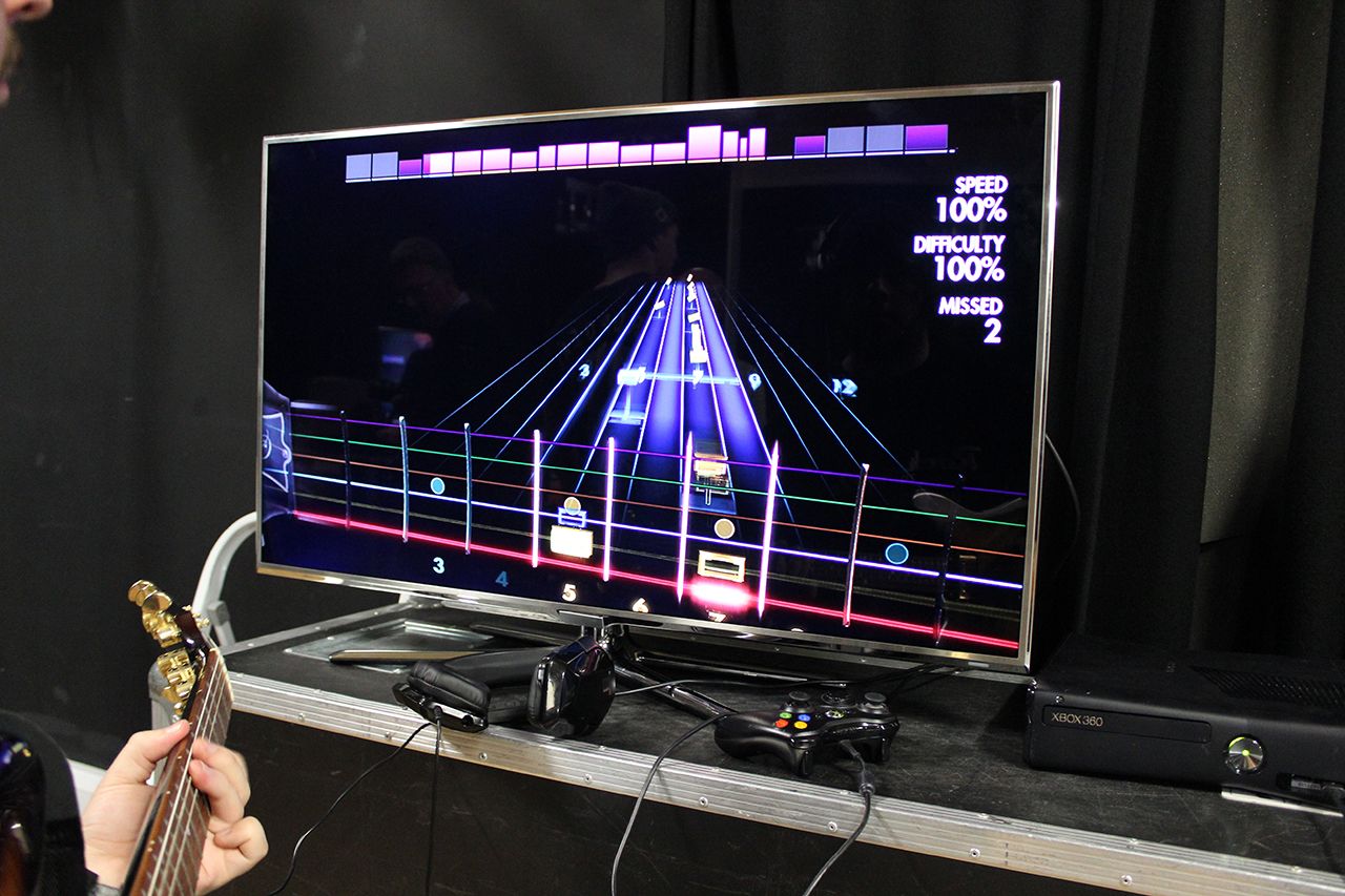 rocksmith 2014 isn t just a game it s a teaching revolution we go clumsy hands on image 2