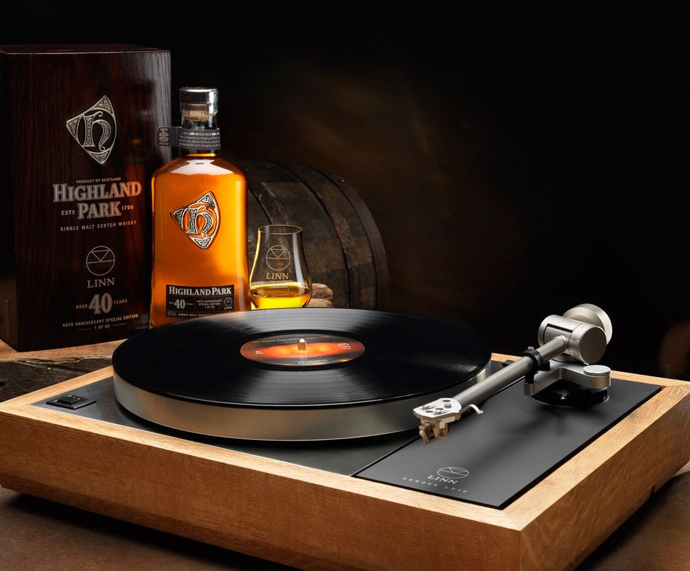 linn s sondek lp12 turntable costs 25 000 but it s made from highland park whisky casks image 1