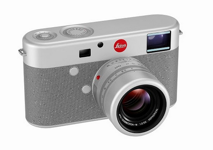 jony ive designed leica m for red shown off to be auctioned for charity at sotheby s image 1