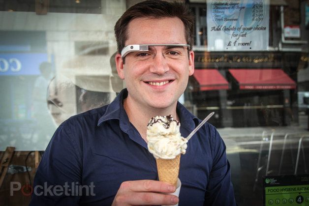 google explorers can swap glass for new one invite friends to buy image 1