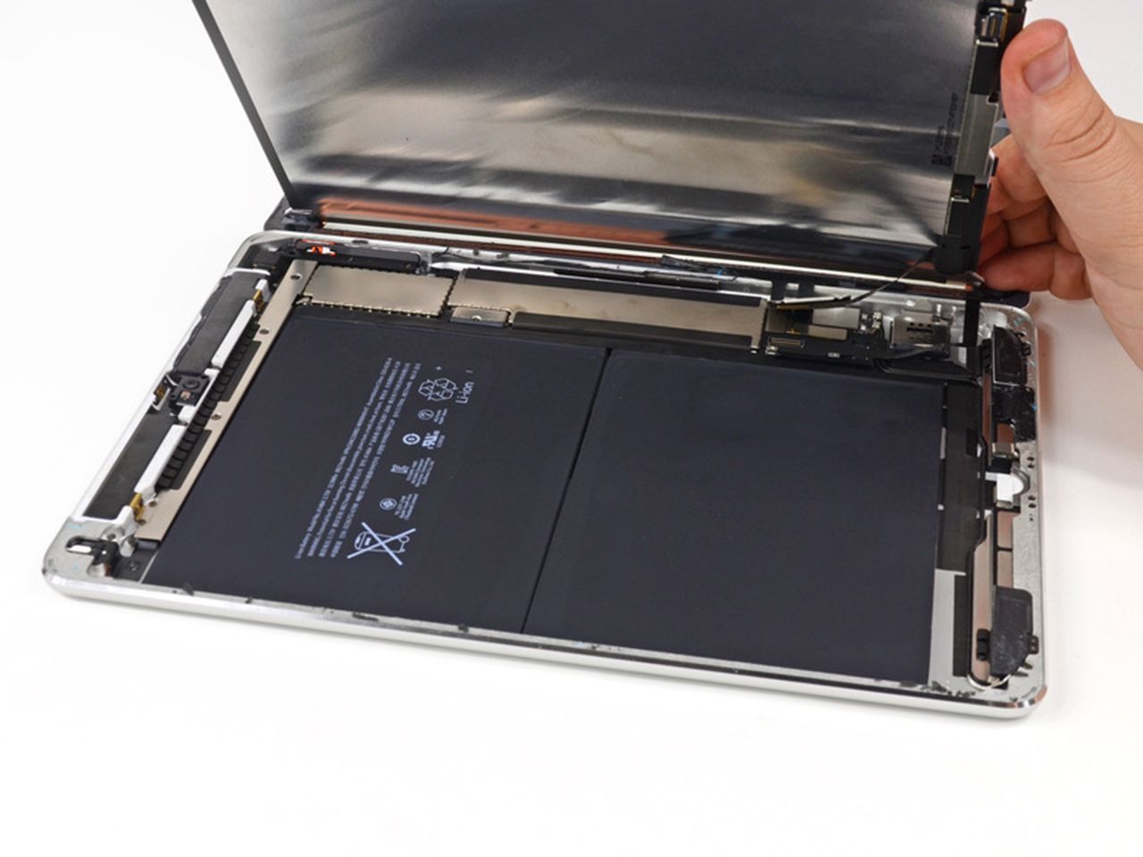 ipad air gets an ifixit repairability rating of just 2 out of 10 image 1