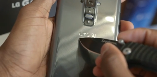 lg g flex self healing technology shown off in new video image 1