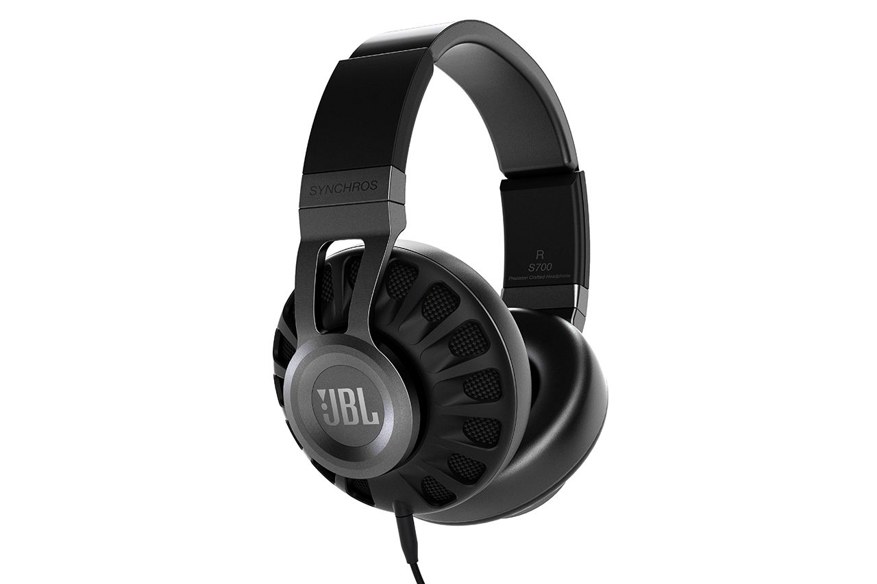 jbl synchros headphones line up announced something for everyone from 70 to 300 image 1