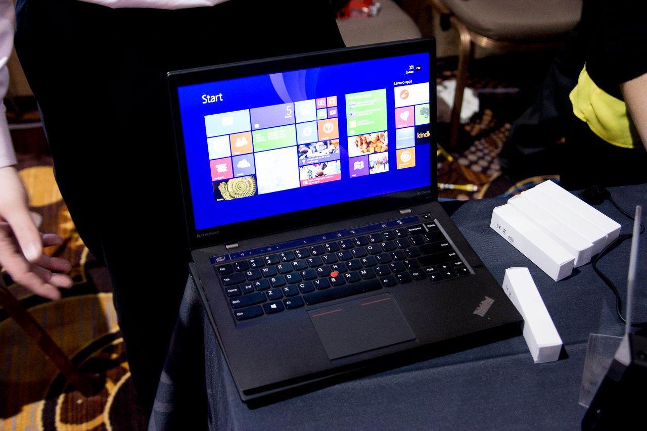 hands on lenovo thinkpad x1 carbon 2014 review image 1