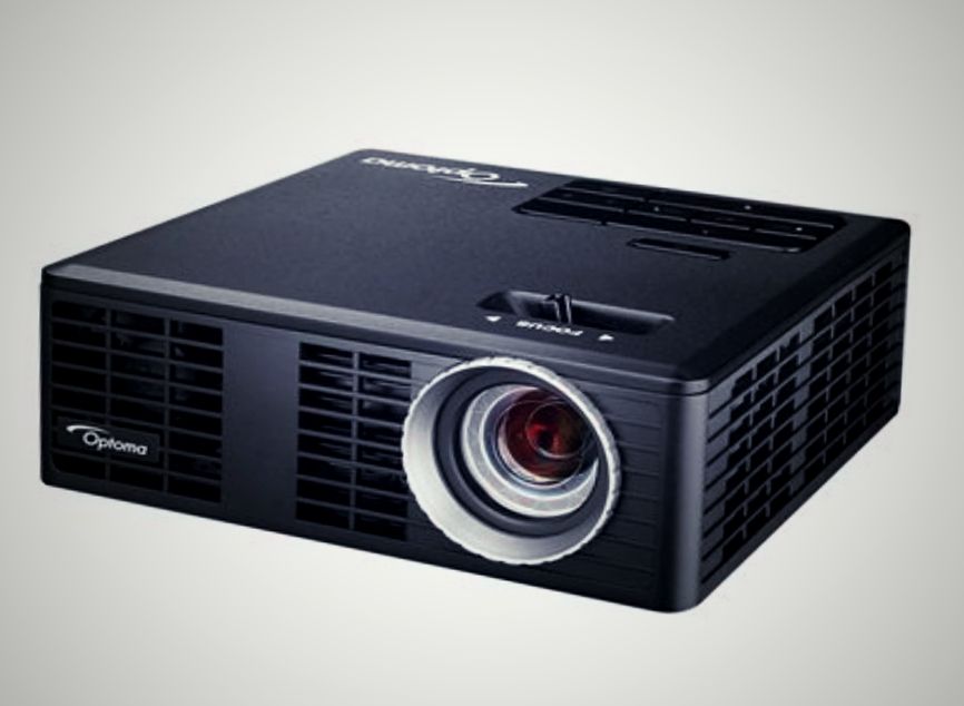 optoma s ml750 ultra portable hd projector offers 700 led lumens and hdmi and mhl support image 1
