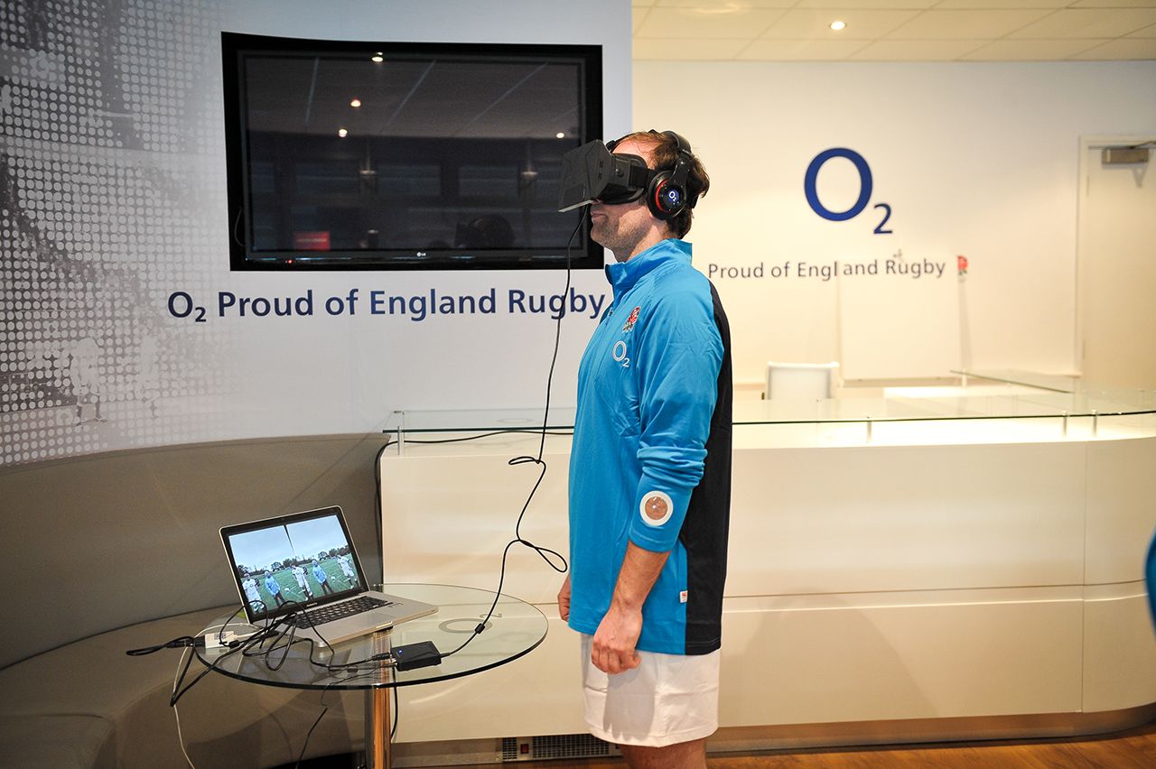 oculus rift and o2 wear the rose let us train with the england rugby team you can too image 4