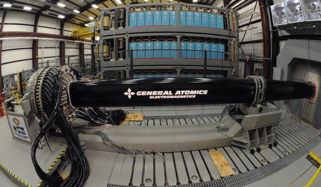 us navy electromagnetic railgun developed to fire shells at 5 000mph for 100 miles image 1