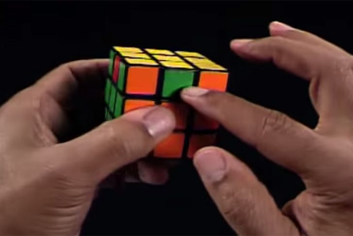 how to solve the rubik s cube official video guide reveals all image 1