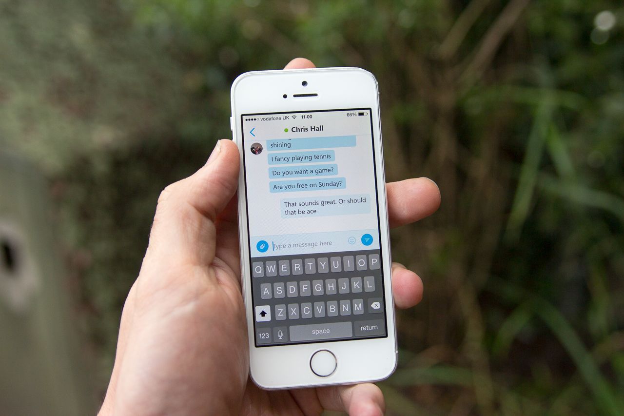 hands on skype for iphone 5 0 review image 2