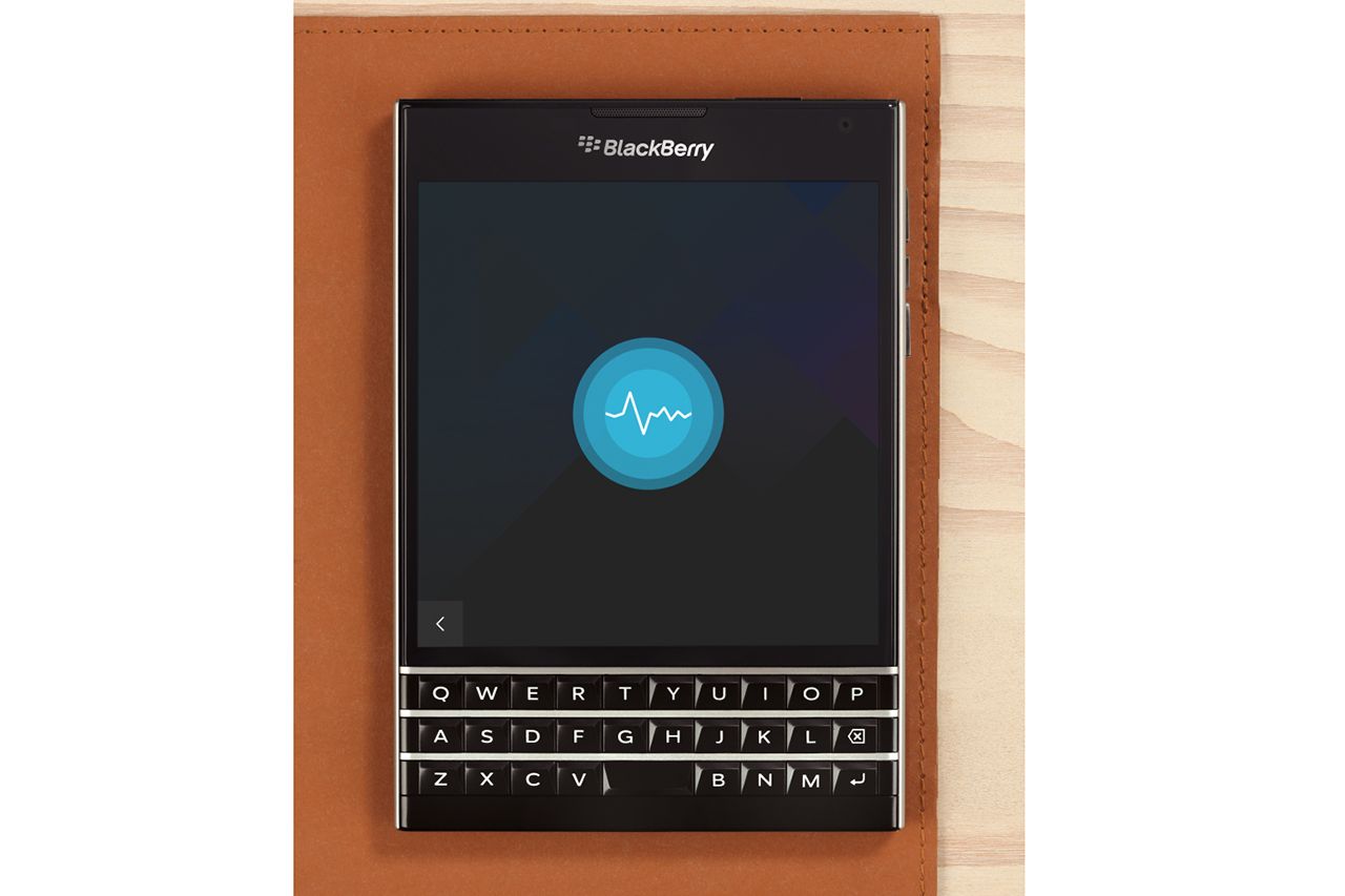 meet blackberry assistant a siri cortana and google now challenger image 1