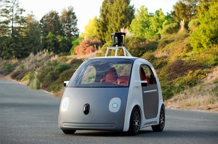 google s driverless car with no steering wheel or brakes is now forced to offer manual controls image 1