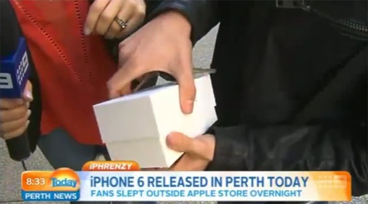 first person to buy iphone 6 drops it on camera d oh video  image 1