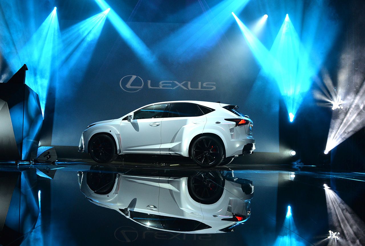 will i am s lexus nx f sport shoots panoramic pics while out driving sends them to smartphones image 3