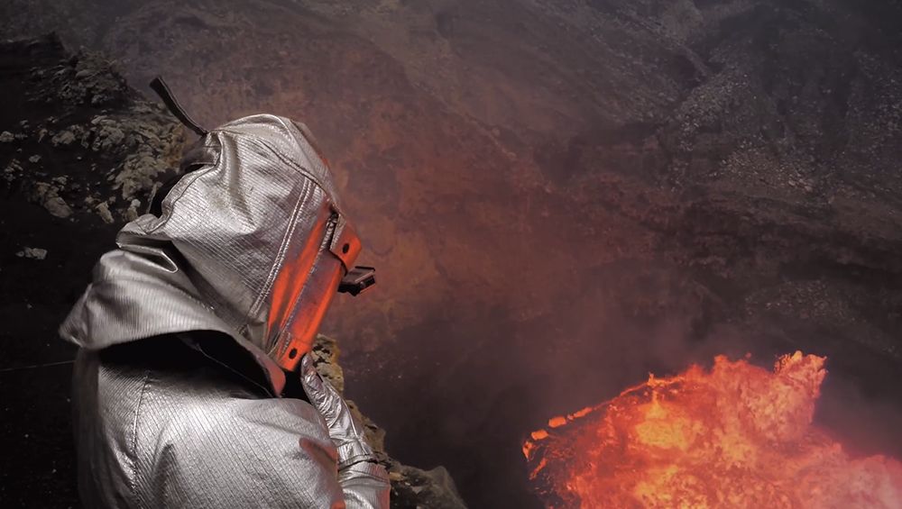 ever wondered what the inside of an active volcano was like gopro hero4 video gets it in 4k clarity image 1