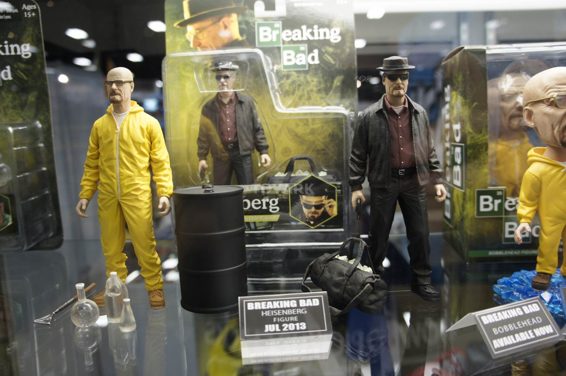 heisenberg mad as breaking bad action figures pulled from toys r us after online petition image 1